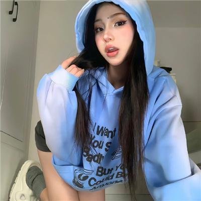 这个警察不太冷